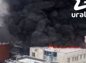 Таксисту, спасавшему людей во время страшного пожара в больнице в Екатеринбурге, грозит депортация