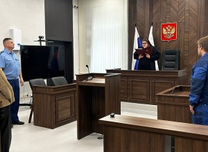 Учителю физики, применившему силу к восьмикласснику, вынесли приговор в Екатеринбурге