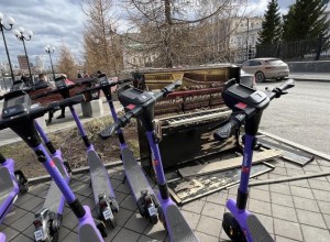 Пьяный самокатчик сбежал в Екатеринбурге после драки с водителем