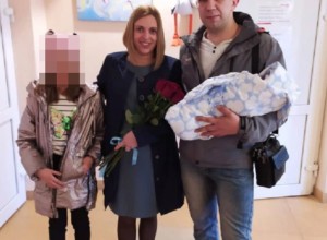 Он на ИВЛ: стало известно о состоянии многодетного отца из Екатеринбурга, который потерял в ДТП жену