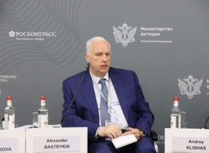 Бастрыкин заинтересовался неблагополучной екатеринбургской семьёй