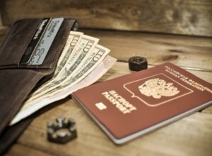 Нужно ли менять загранпаспорт из-за новых изменений в законе?
