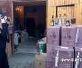 «Армянский коньяк» и водка «Царская»: под Екатеринбургом полицейские изъяли партию контрафакта