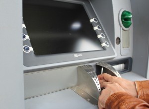 Екатеринбургский финансист перевёл мошенникам порядка 14 миллионов рублей