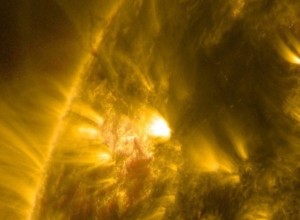 Свердловчанам стоит приготовиться к сильной магнитной буре из-за вспышки на Солнце