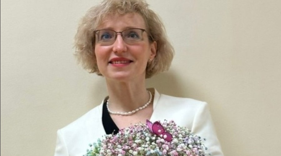 Профессор УрФУ, которая пришла на выборы с зеленкой, впервые прокомментировала свой поступок
