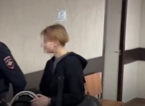 В Екатеринбурге вынесли приговор несовершеннолетней паре, насмерть забившей мужчину на остановке