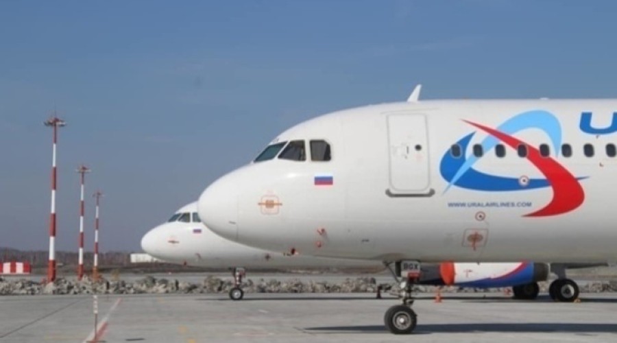 Самолёт «Уральских авиалиний» экстренно приземлился в Астрахани