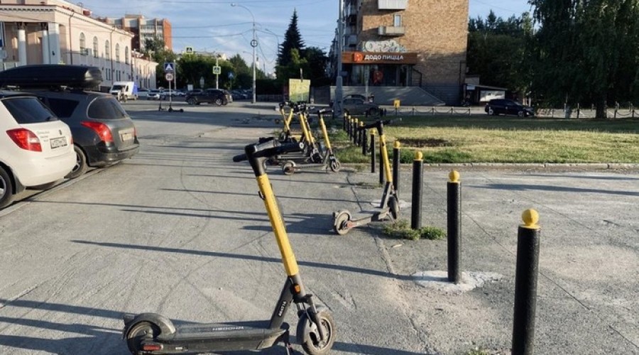 Известный сервис кикшеринга ввел в Екатеринбурге шлемы для пользователей