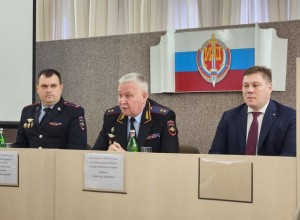 Глава свердловской полиции подвел итоги борьбы с преступностью в Новоуральске