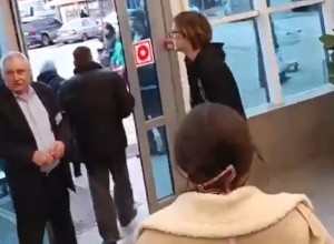 В Екатеринбурге эвакуировали торговые центры