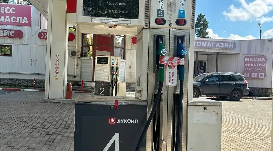 Свердловские власти сообщили, как в регионе обстоят дела с бензином