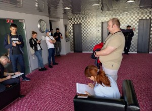 Полиция пришла на встречу екатеринбуржцев с Екатериной Дунцовой